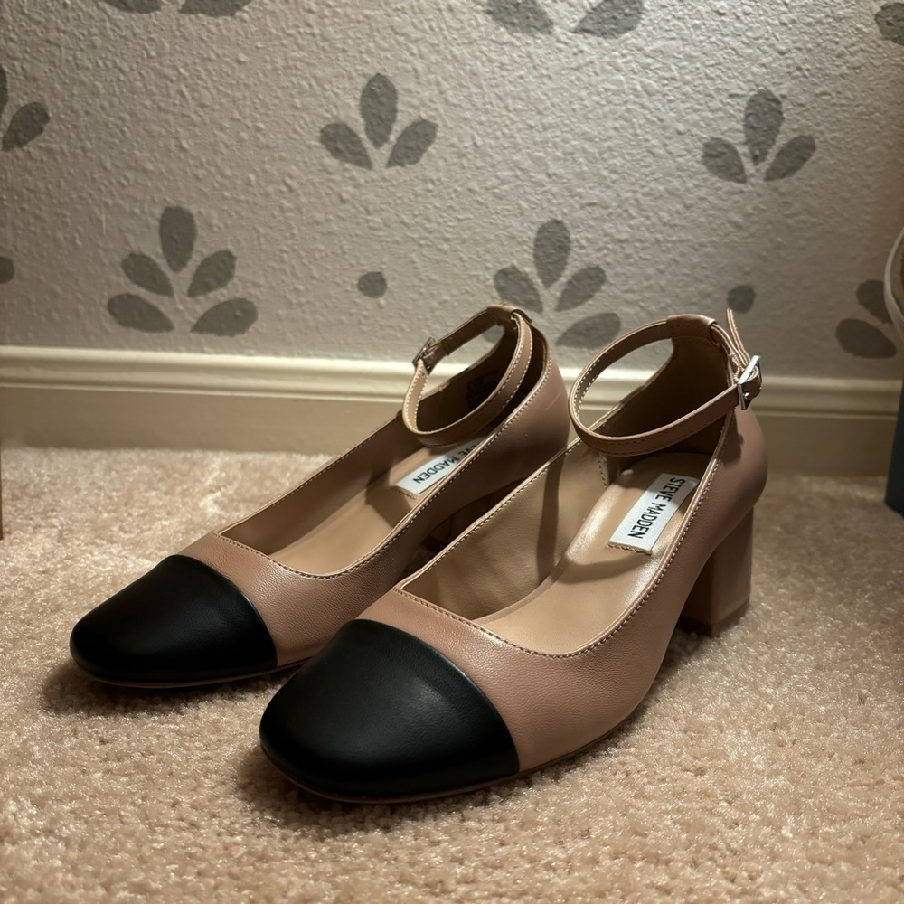 Steve Madden Eli block heel pump